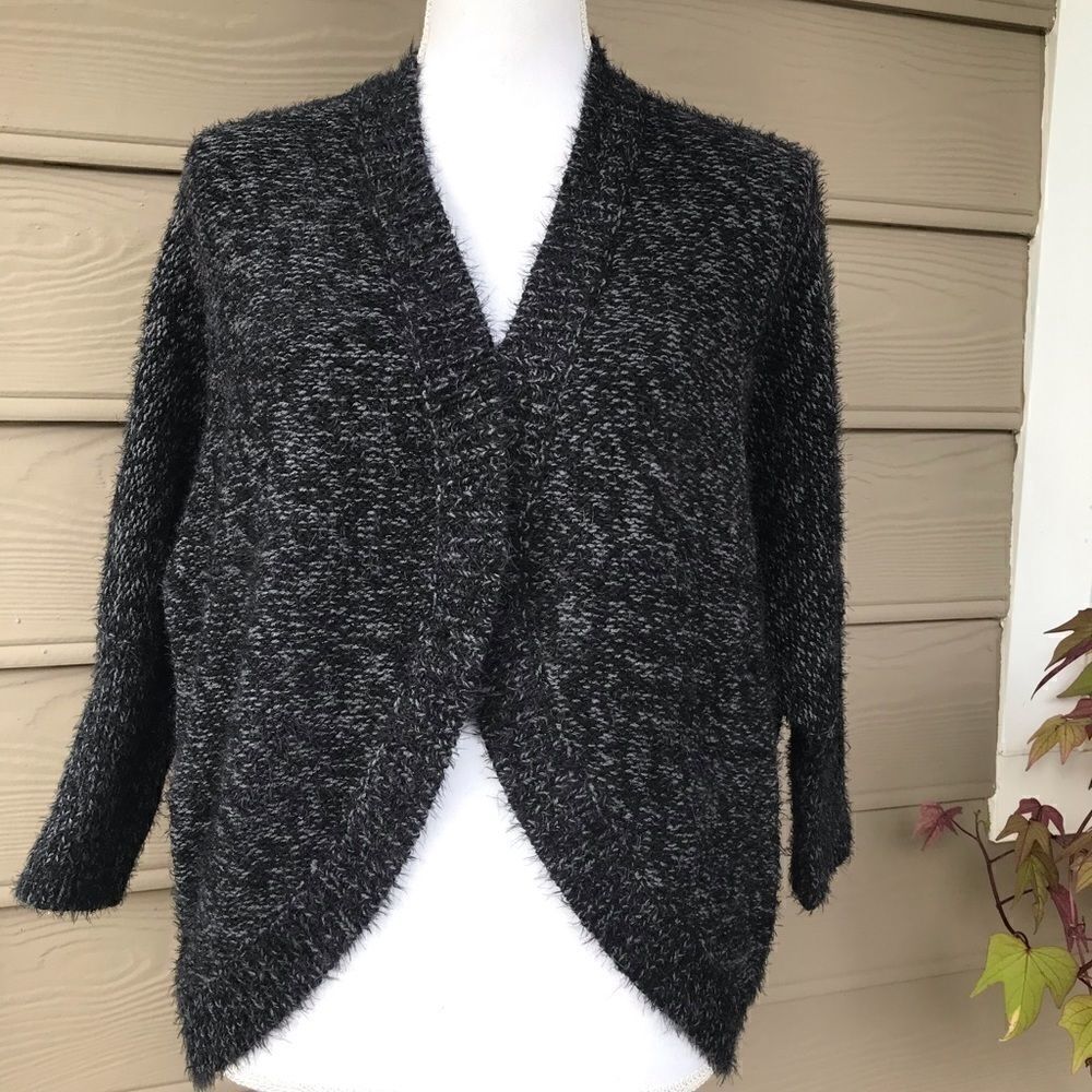 Chunky Knit Black Cropped Open Cardigan Sweater S